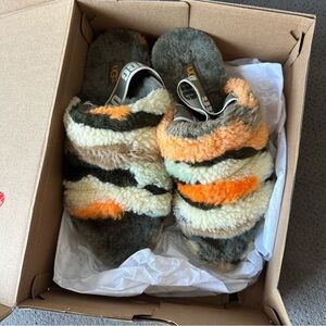 NWT UGG Slippers 8